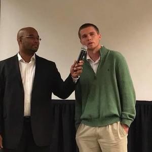 Meet your Posher, Derek